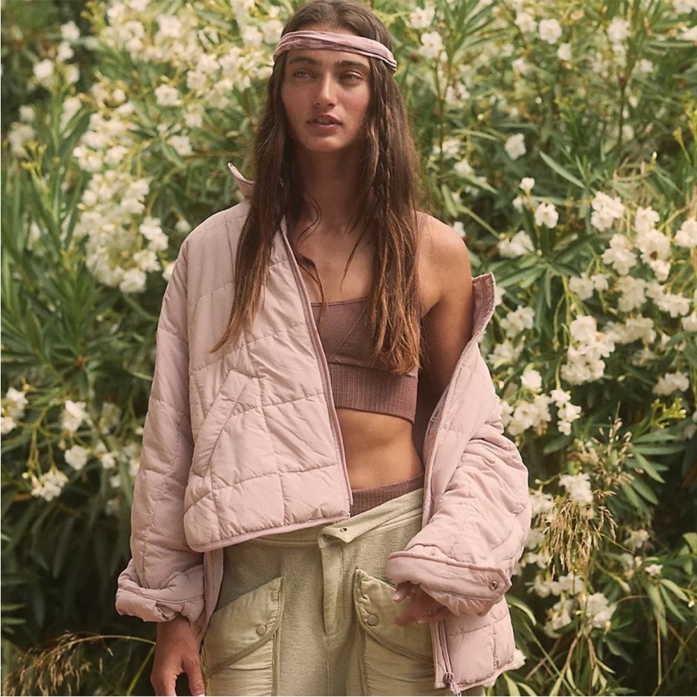 Free People Pippa Packable Puffer Jacket in Mauve Swoon Medium